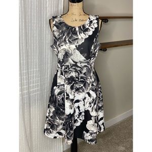 APT 9 Black & White Floral Tank Dress Size Large